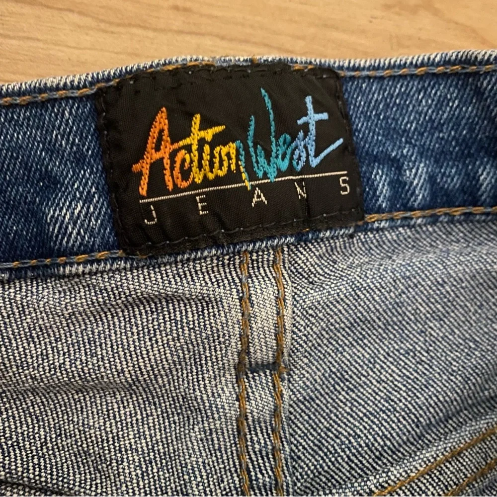 Action West Jeans - Picture 6 of 12